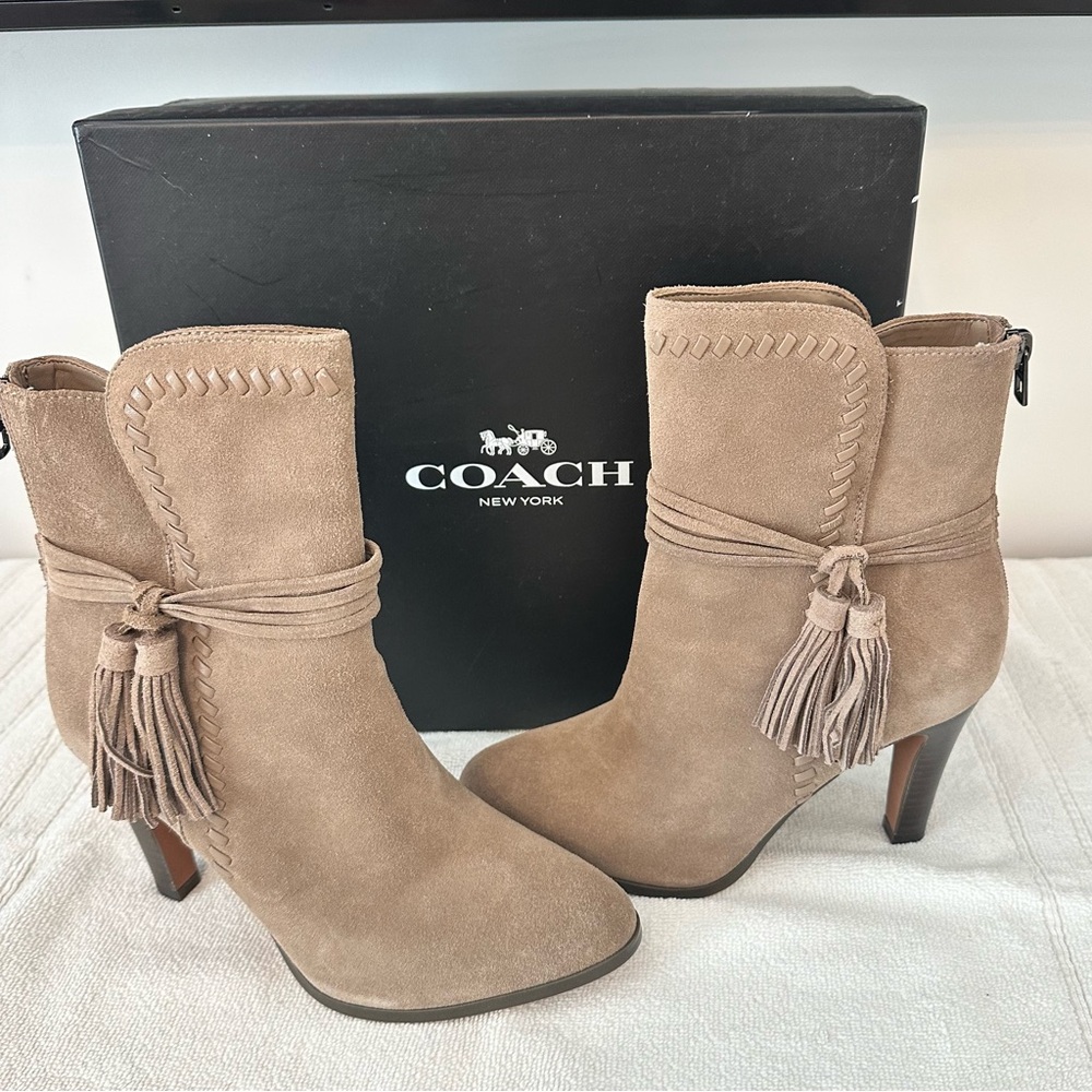 NEW! Coach Light Gray Booties
